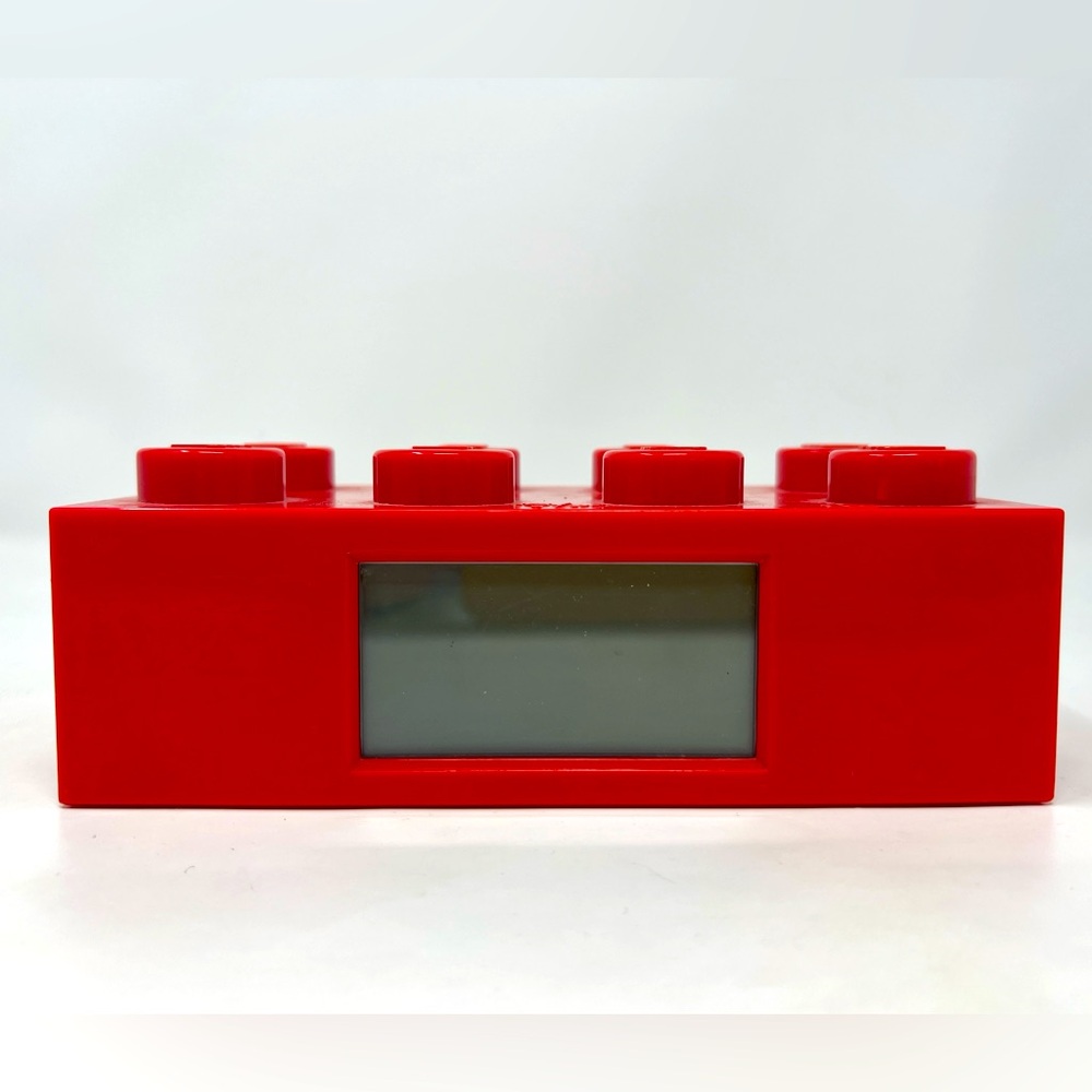 Lego 2010 red clock